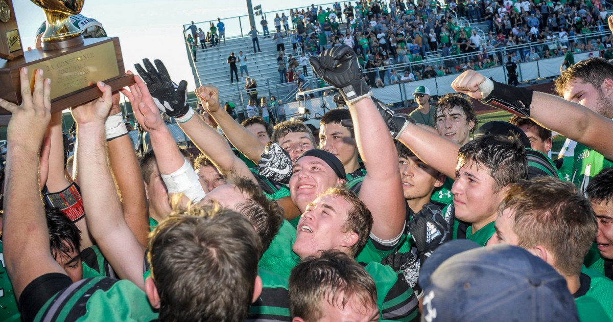 Thatcher defends 2A football title AZPreps365