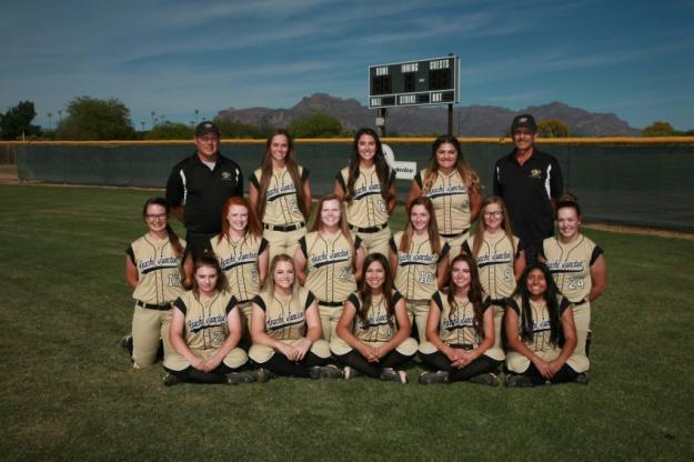 Apache Junction Varsity Team Photo