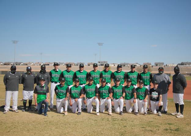 San Luis Varsity Team Photo