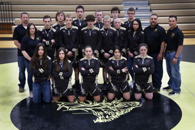 Round Valley Varsity Team Photo