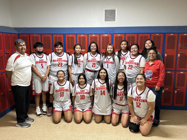 Red Mesa Varsity Team Photo