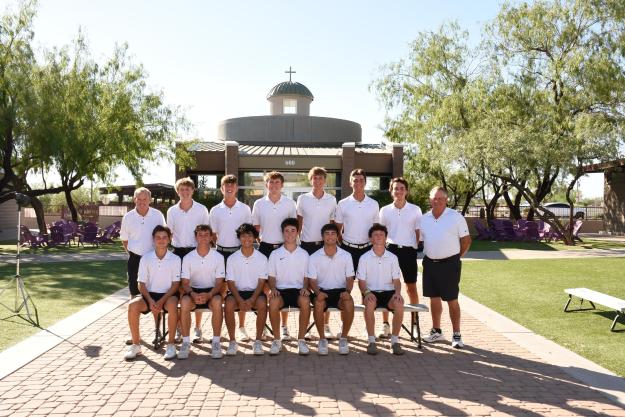 Notre Dame Prep Varsity Team Photo