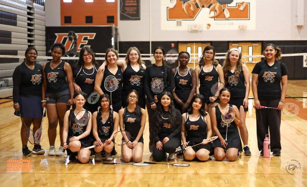 Desert Edge Varsity Team Photo